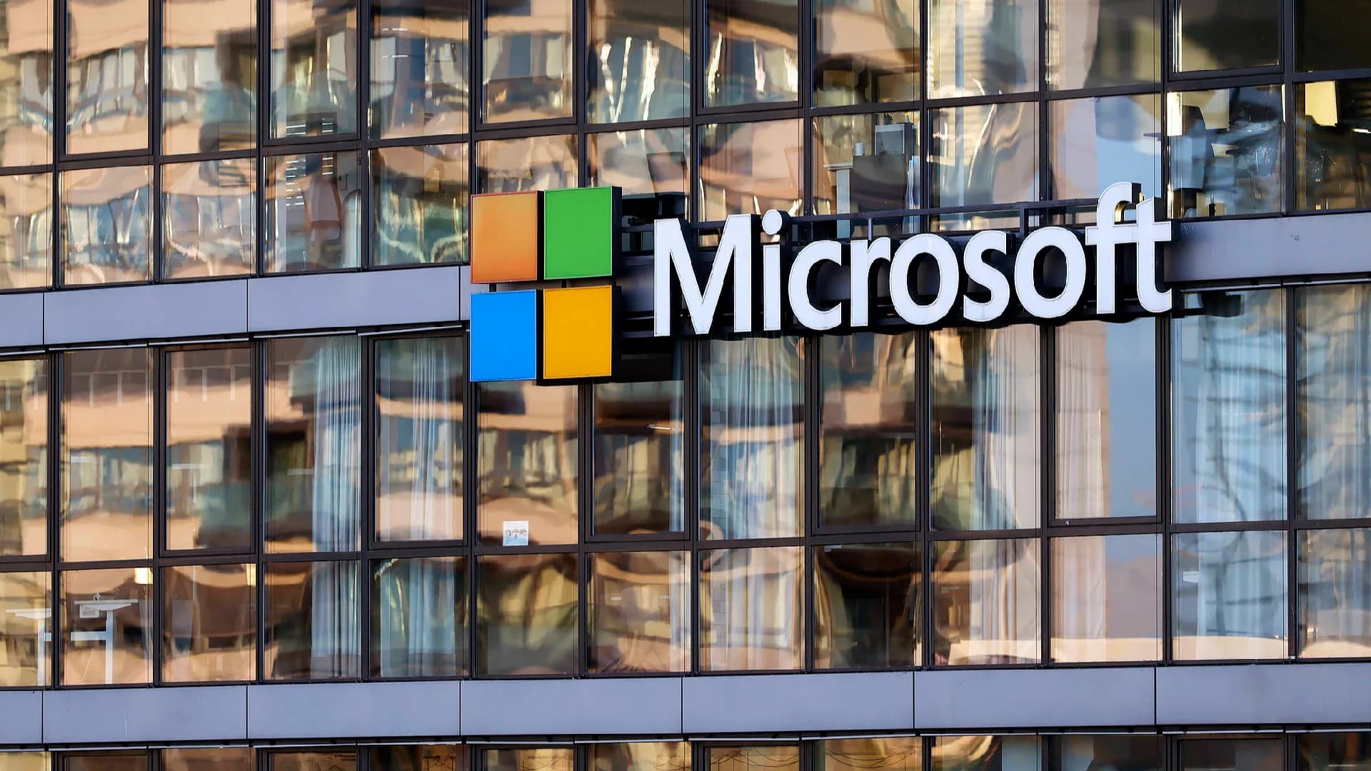 Microsoft сообщила о росте киберугроз для государственного сектора